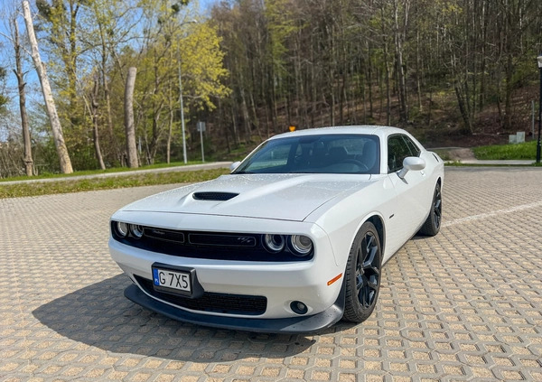 Dodge Challenger cena 139000 przebieg: 55000, rok produkcji 2019 z Wejherowo małe 781